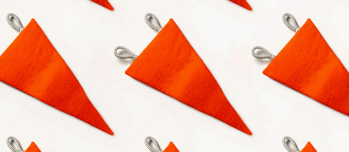 A repeating pattern of red flags